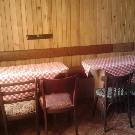 Pensiunea Irina 3 Guest house 2*